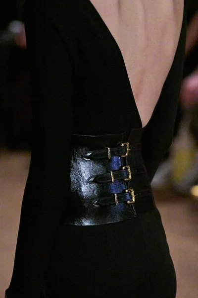Look 6